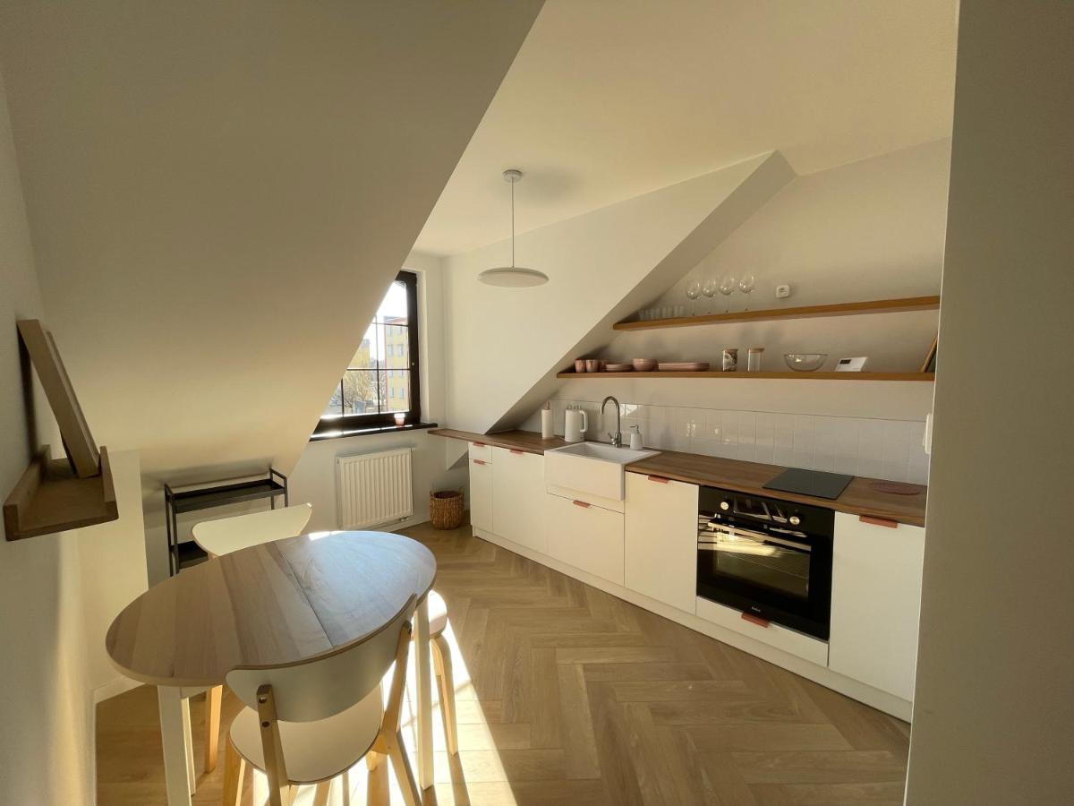 Apartament Ovoc 2.0 Chodzież المظهر الخارجي الصورة